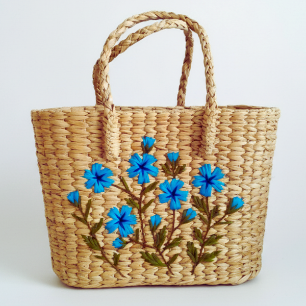 Handmade Straw Tote Bag with Blue Floral Embroidery – Eco-Friendly Summer Beach Purse